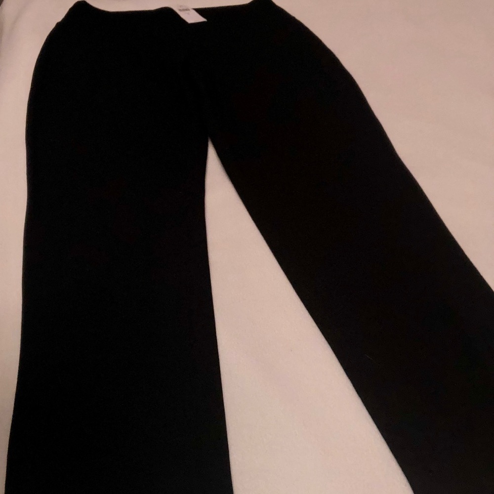 J•Jill NWT black smooth fit slim leg leggings!